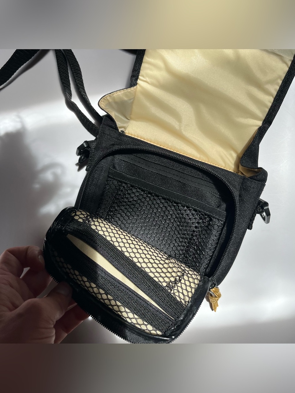 Mini camera bag - Picture 3 of 5